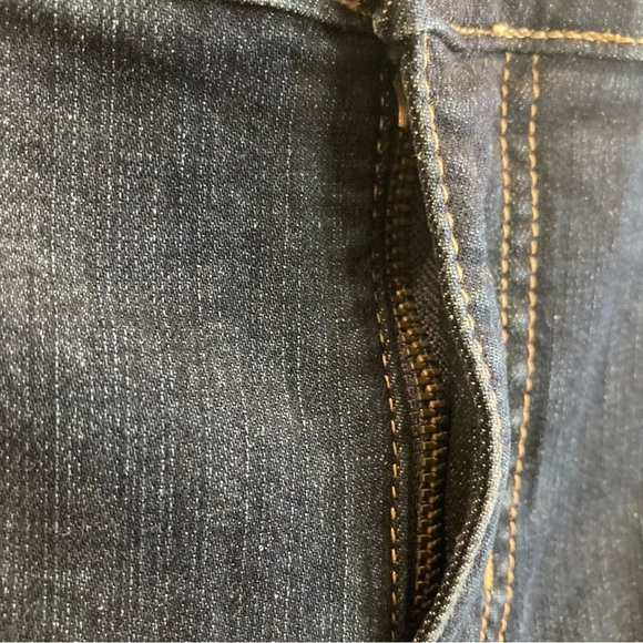 TORRID Sz 16R Boyfriend Straight Vintage Stretch Mid-Wash High Rise  Jeans NEW - Picture 3 of 11